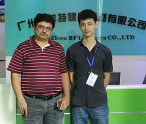 印度客戶來中國廣州妖精视频污网站進口健身房器材