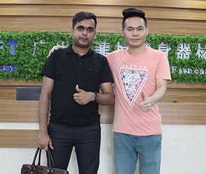 毛裏求斯客戶來中國找健身器材妖精视频在线免费观看
